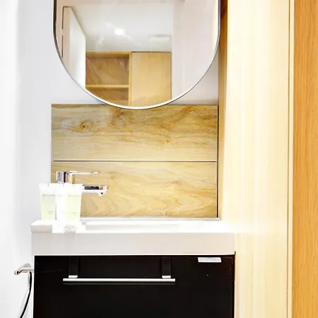 530 Liam - Lovely Marais District *